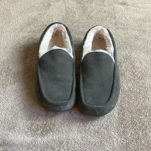 Men Ugg ascot slipper